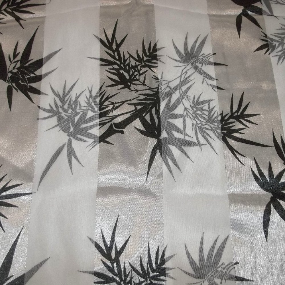 Scarf Light Grey with Black Palm Leaves Lightweight Long Accessory Woman S13 - Picture 7 of 7